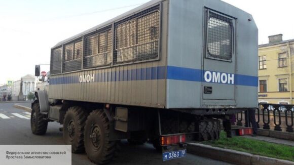 На Avito появилась услуга фотосессии в автозаке