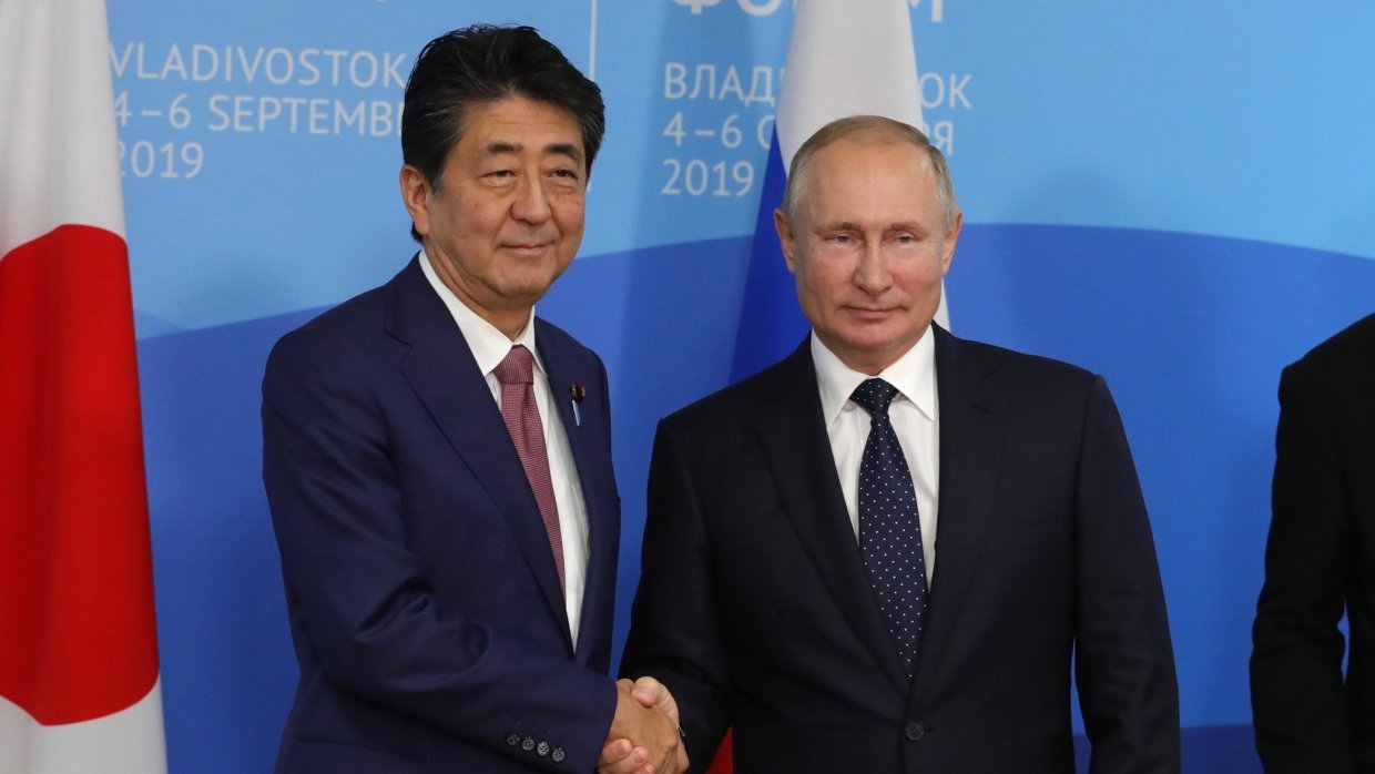 Лавров объяснил, каким должен быть мирный договор между Россией и Японией