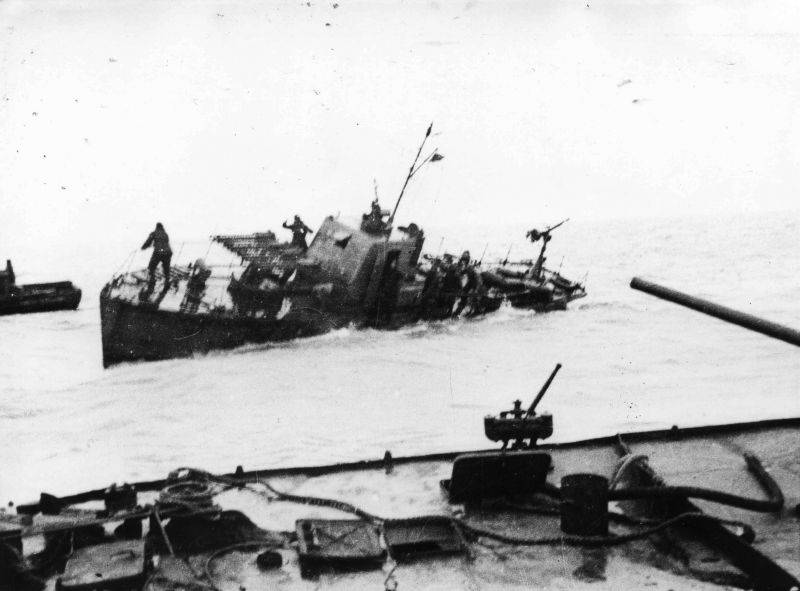 Огненная земля. Жестокая битва за Керченский плацдарм г,Иркутск [601996],г,Керчь [1434506],город Иркутск г,о,[95241557],г,Феодосия [1435829],Иркутская обл,[601815],история,Керчь г,о,[95252038],Приморский край [381755],респ,Крым [1434425],Феодосия г,о,[95252042]