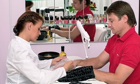 Мужской маникюр в домашних условиях. Советы и рекомендации.