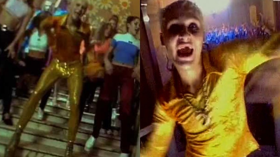 Популярные клипы 90 х. Шура в 90х. Шура холодная Луна. Шура золотой костюм. Клипы 90х.