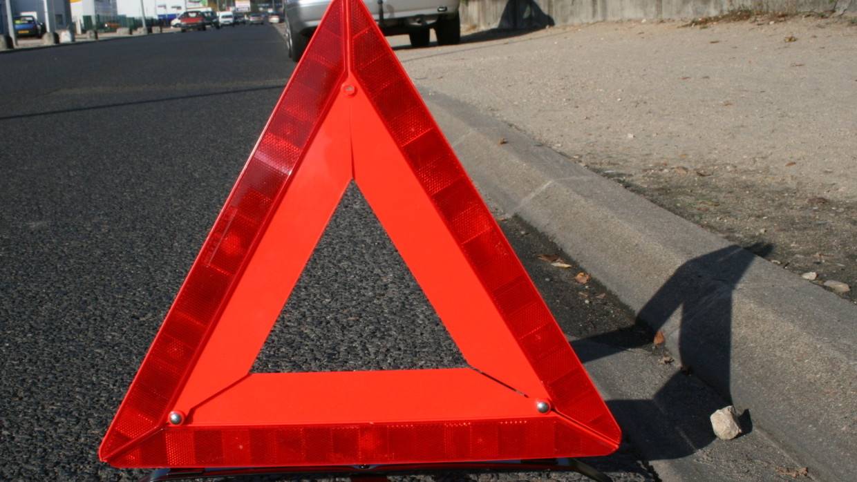 Один человек погиб в результате аварии на Рябиновой улице в Москве