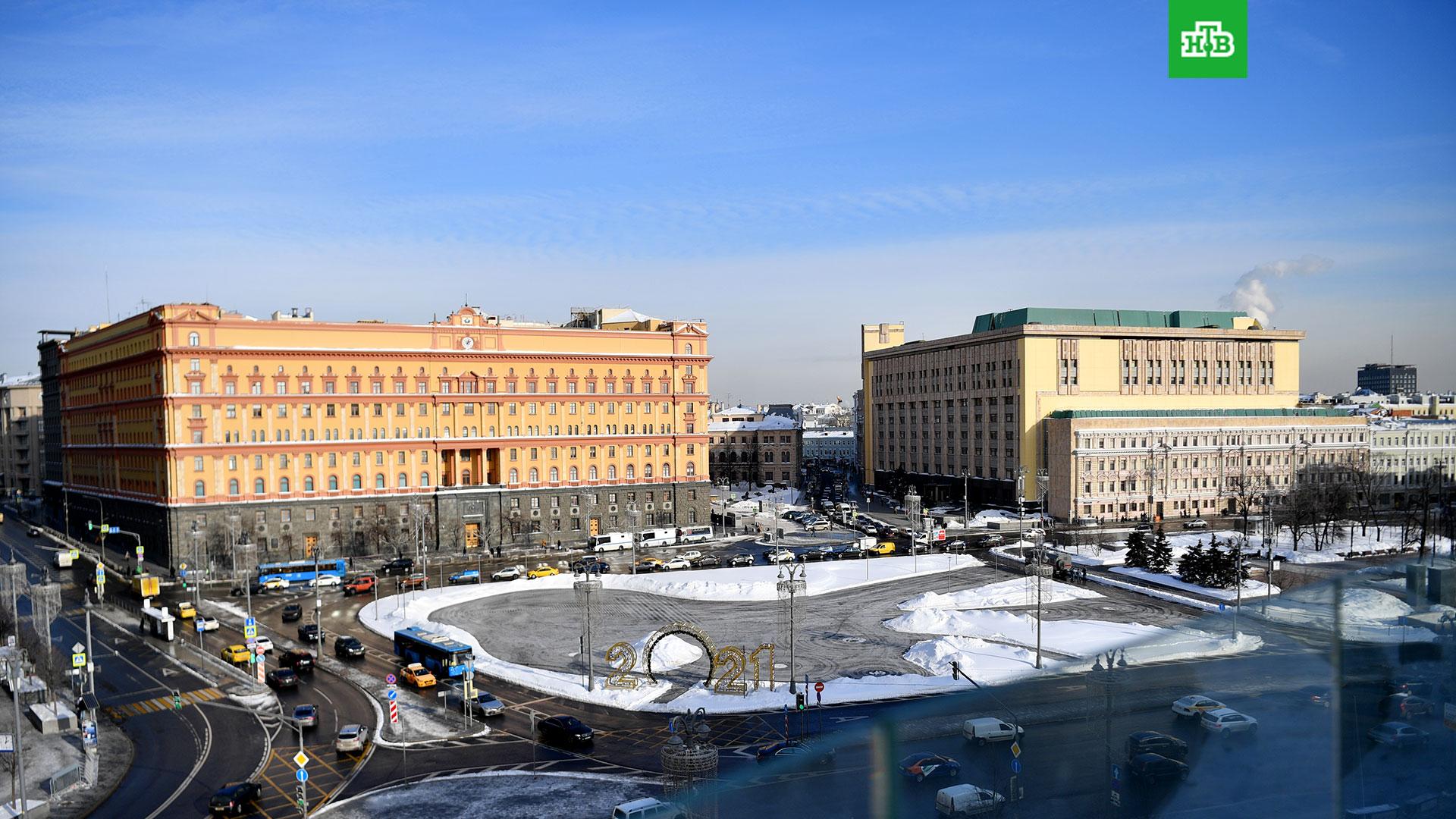 В Москве началось голосование по вопросу памятника на Лубянке