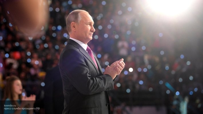 Западные соцсети бурно отреагировали на заявление Путина о выдвижении в президенты