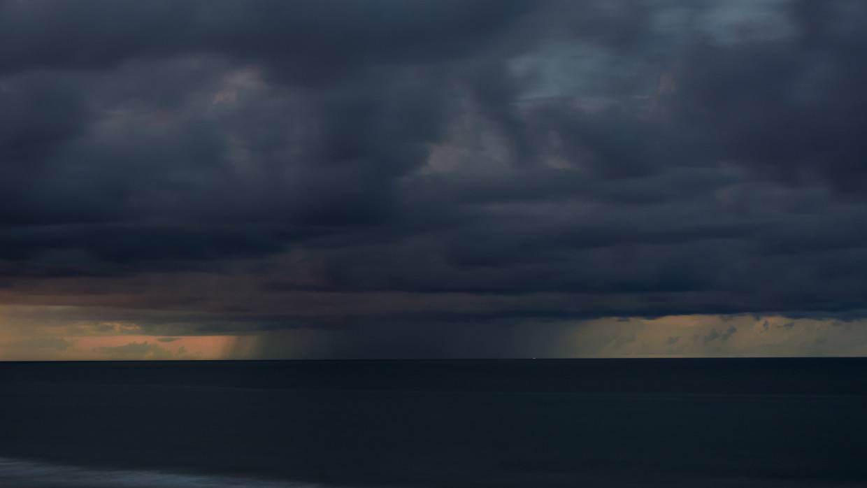 Гидрометцентр предупредил россиян об опасных погодных условиях в ряде регионов