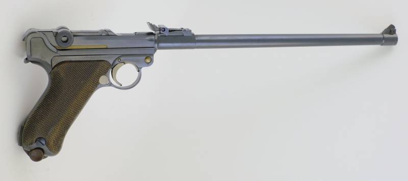 «Люгермен». Рассказ о Евгении Голубцове «Люгермен». Рассказ о Евгении Голубцове оружие