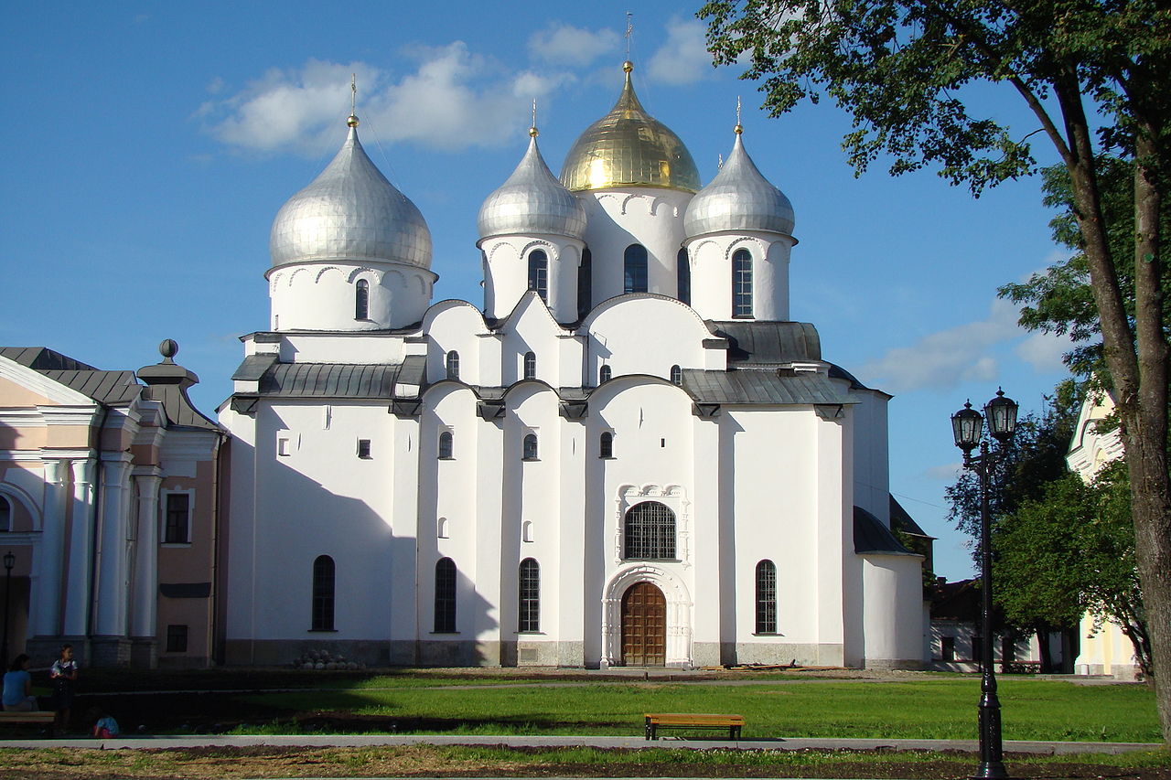 Saint Sophia Cathedral in Novgorod.jpg