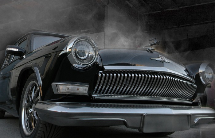 «Волга» мечты: мастера скрестили три ГАЗ-21 и один Mercedes-Benz W211 E500, чтобы получить шикарный автомобиль 