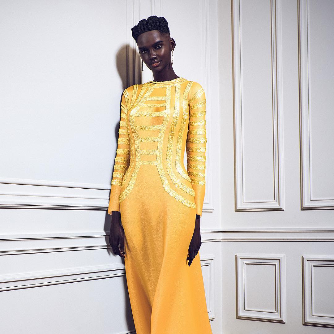 Цифровые девушки захватывают модельный бизнес Цифровые девушки захватывают модельный бизнес