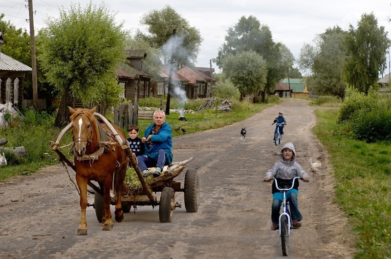 Каникулы в деревне: чудесные фотографии сельской жизни 