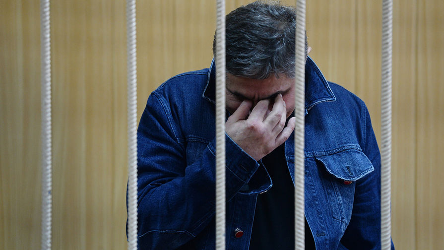 Адвокат Папаскуа: суд решил освободить Шакро Молодого по здоровью, не по УДО