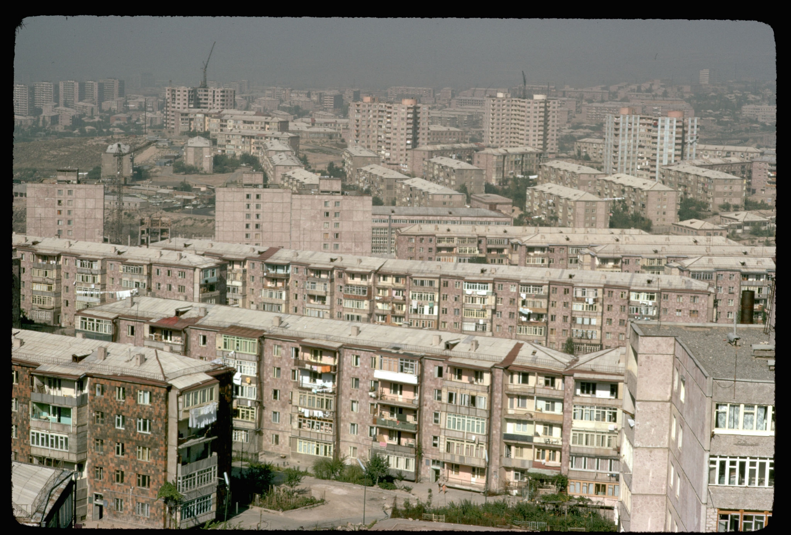 Как строились и заселялись хрущевки в СССР Москве, строительства, теснота, хрущевки, квартиру, жилые, хрущевок, Москва, иногда, домов, будем, жилых, кухни, время, вообще, квартире, Город, Радужный, Тюменская, областьСтроящиеся