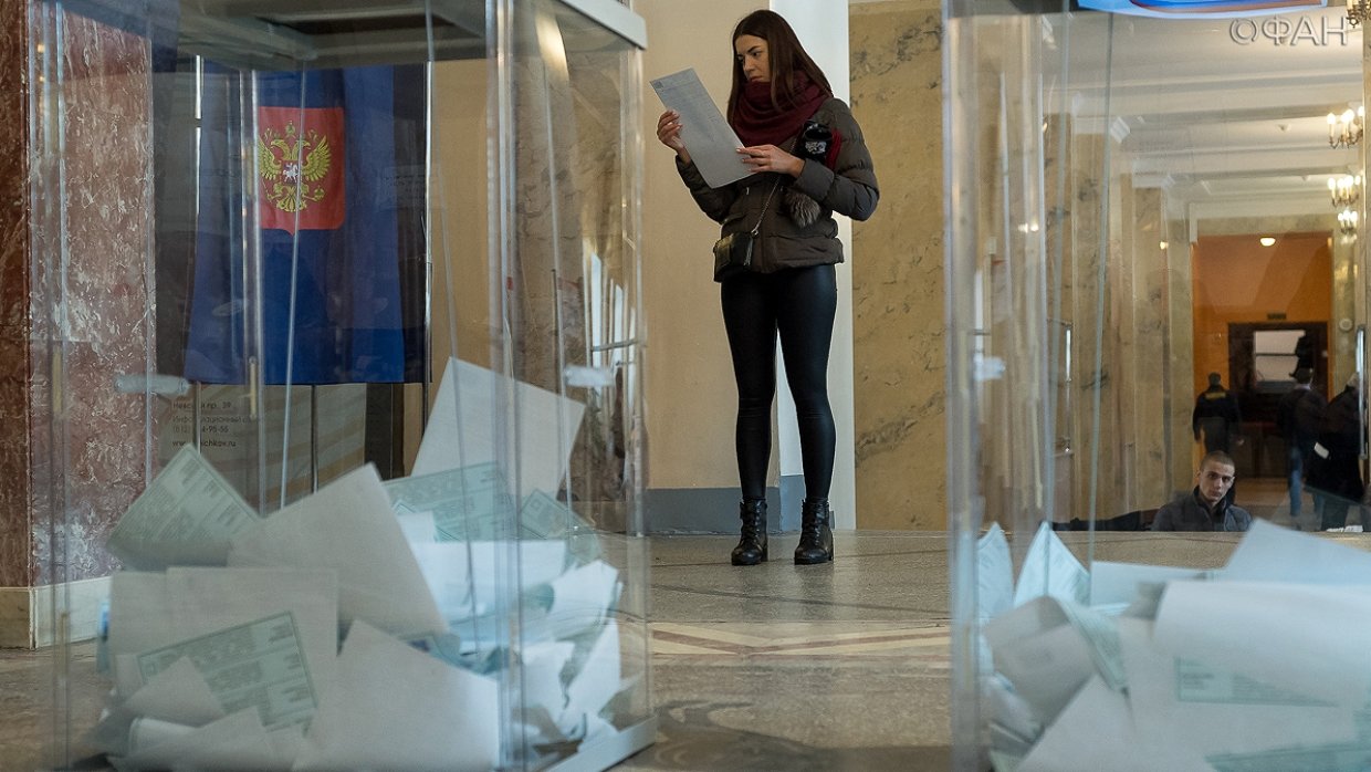 Наблюдатели заявили о высокой явке и прозрачности на прошедших в России президентских выборах
