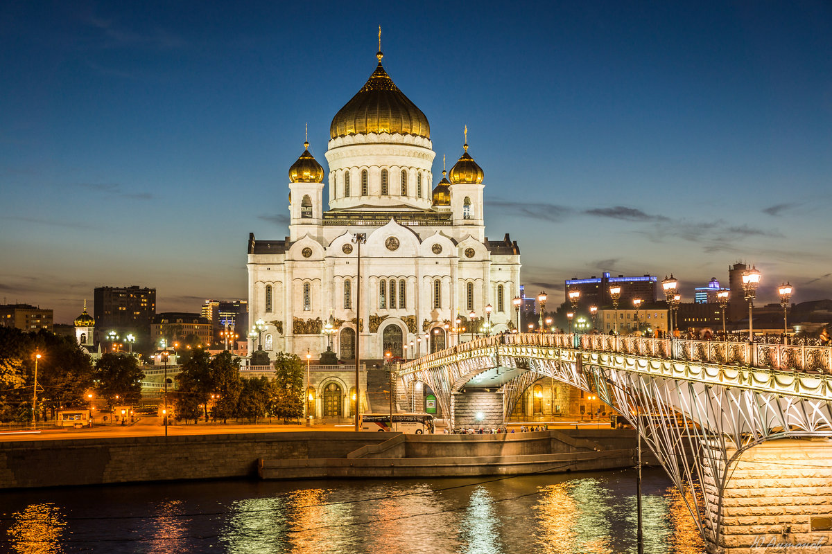 Службы в москве храмы. Москва. Храм Христа Спасителя. Храм Иисуса Христа в Москве. Храм Христа Спасителя в Моск. Храм Христа Спасителя в Москве фото.