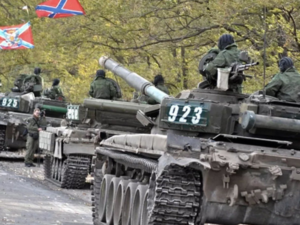 В Москве заявили о возможности признания республик Донбасса и поставок туда оружия В Москве заявили о возможности признания республик Донбасса и поставок туда оружия