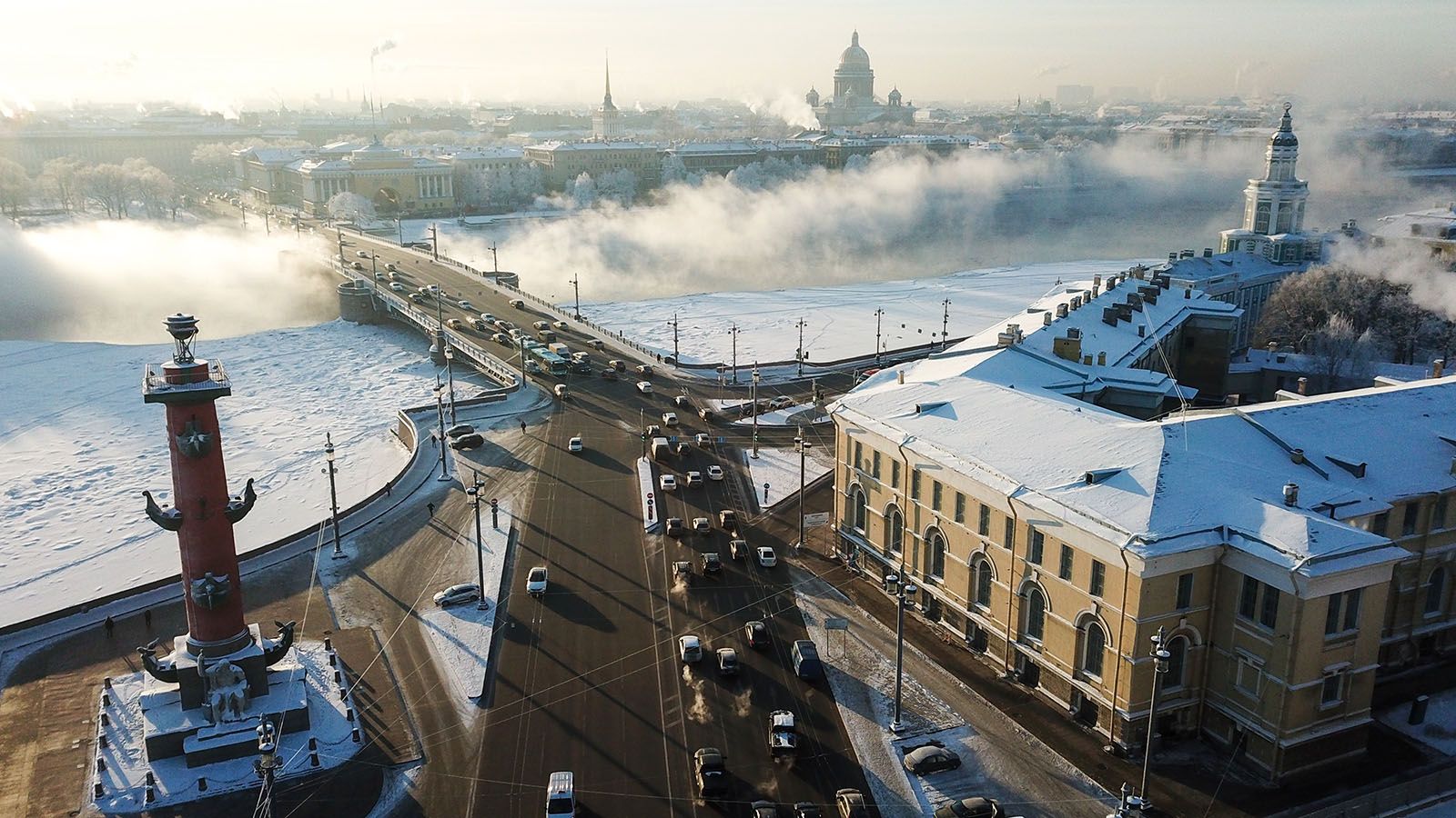 Петербург предлагает. Питер сквер имени Андрея Мягкова.