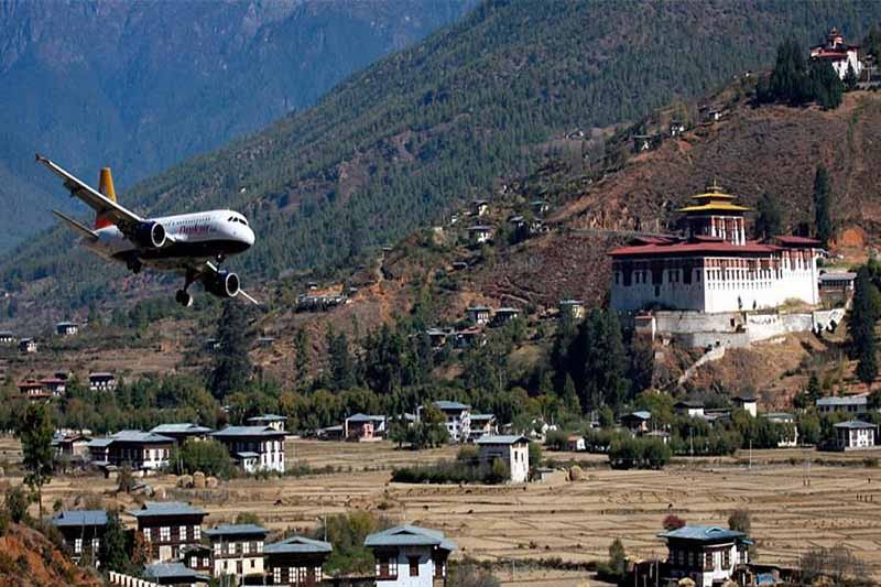 5. Аэропорт Паро, Бутан.