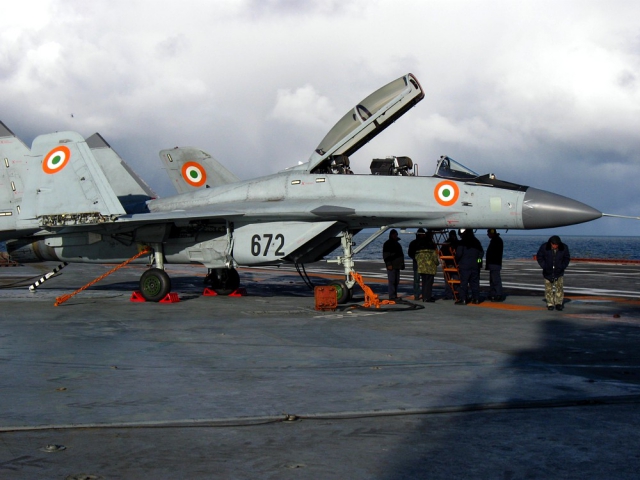 Индия признала бракованными все 45 самолётов МиГ-29К, закупленные у РФ для ВМФ.
