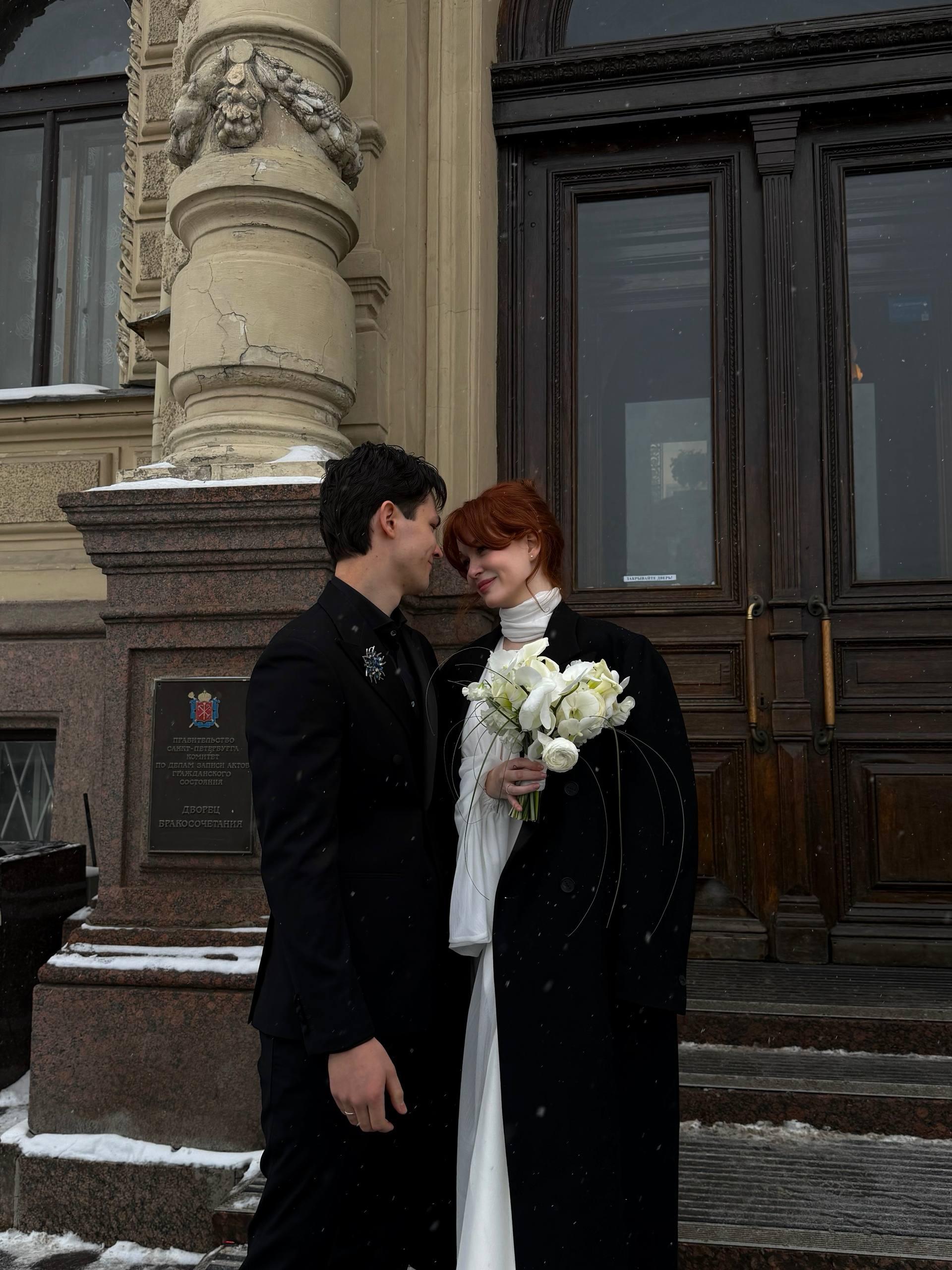 Внучка Иосифа Бродского вышла замуж: и это самая красивая свадьба, которую мы когда-либо видели format-article,noindex,tiktok (тикток),социальная сеть,александр бродский,алексей руткис,Знаменитости,Иосиф Бродский,лента,ру,издание,мария руткис,рая вольперт