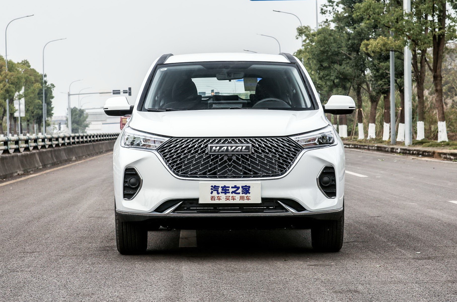 Самый дешевый кроссовер Haval обновился и подорожал Самый дешевый кроссовер Haval обновился и подорожал Новости