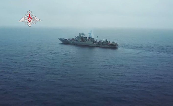 Путин объявил войну пиратам: российский флот стремительным ударом прогнал налетчиков восвояси (Daily Express, Великобритания)