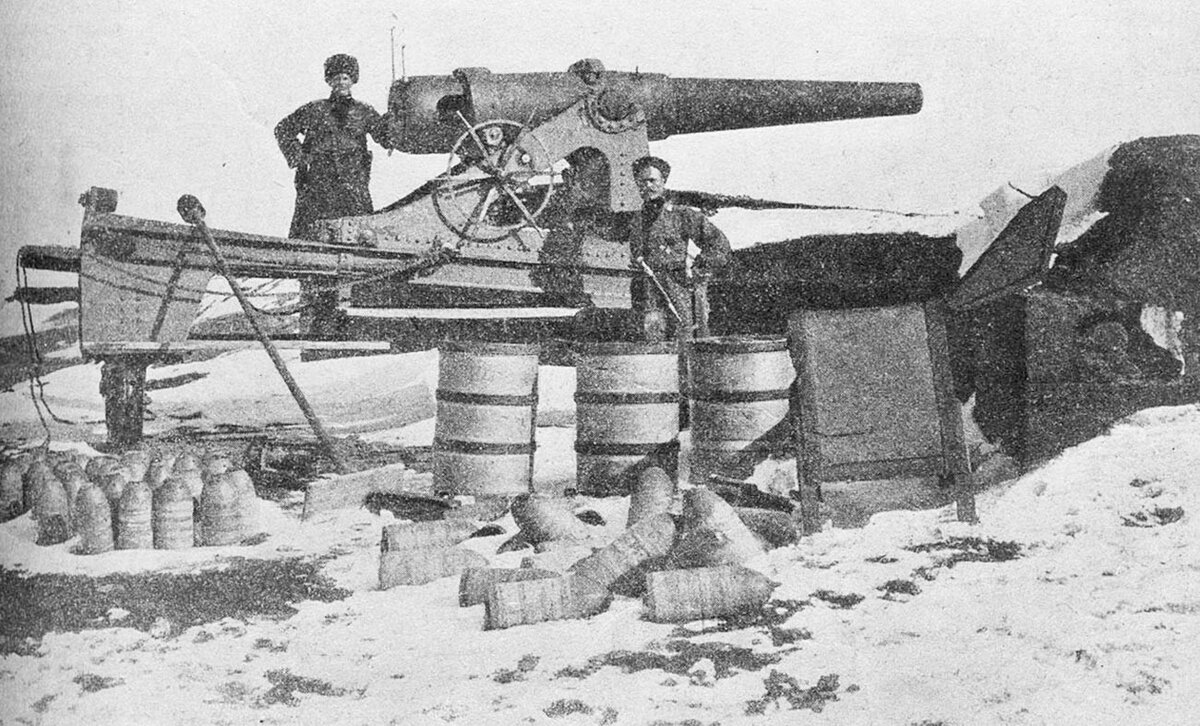Турецкое орудие, захваченное русскими в Эрзуруме, 1916 г. Общественное достояние