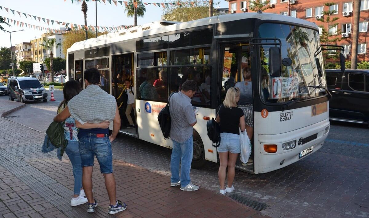 Городской автобус Алании