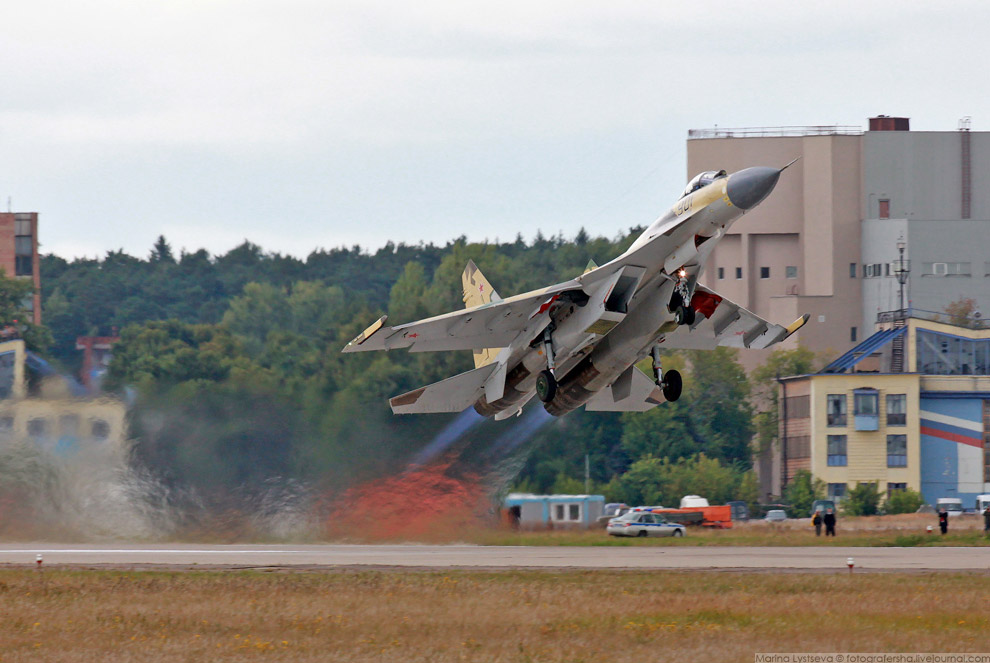 Чем Су-35 удивляет мир