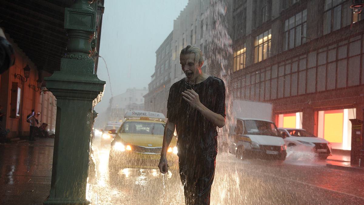 Вечером ожидается. Гроза в Москве. Москва после дождя. Сильный ветер. Непогода в Москве.