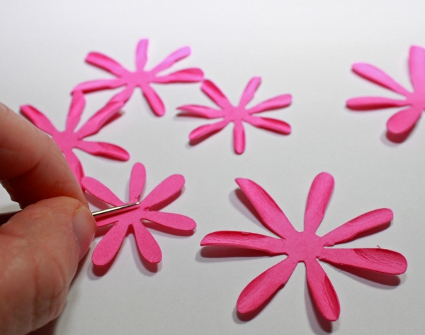 Цветы из бумаги своими руками с помощью дыроколов для скрапбукинга бумага,поделки