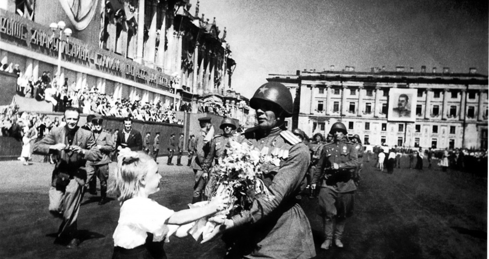 Фото со дня победы 1945 года