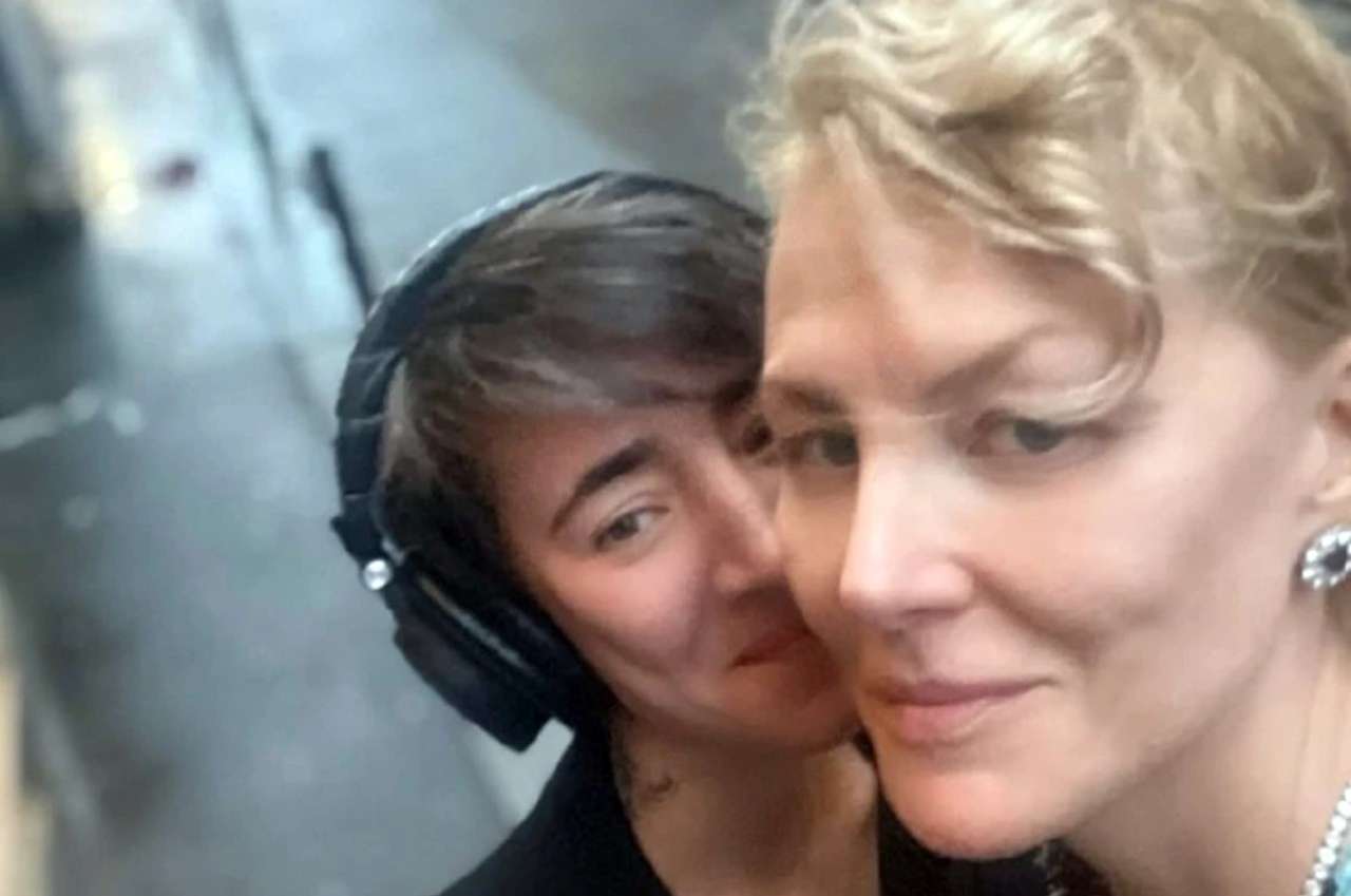 Конец дружбы: Литвинова и Земфира объявляют отрыв друг от друга в социальных сетях