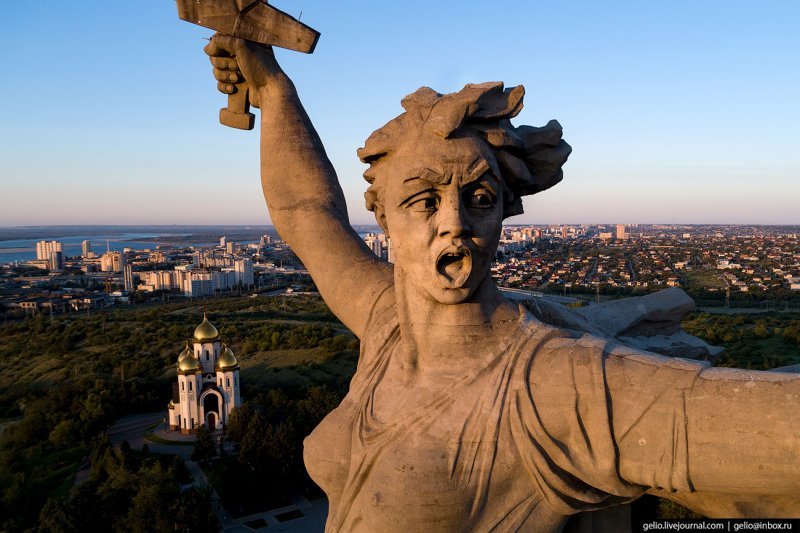 Волгоград с высоты: город, возрождённый после войны волгоград, города герои, россия