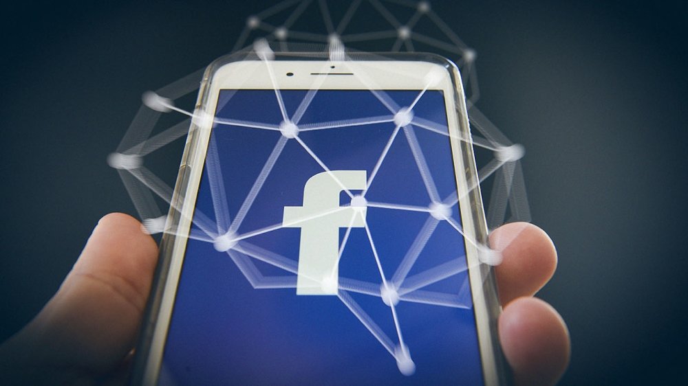 Благодаря Facebook в открытом доступе оказалась личные данные 300 тысяч пользователей соцсети