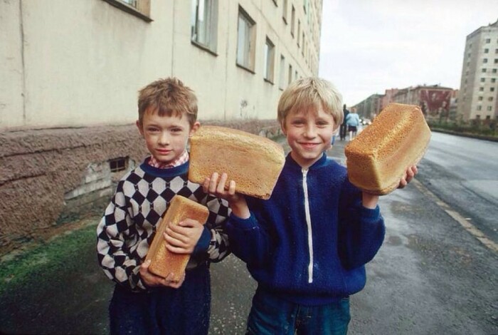 Почему в СССР хлебобулочные изделия были вкуснее и хранились дольше время, продукции, изделия, экономии, пекари, делается, внешнем, тесто, считали, времени, себестоимость, более, который, технологии, рабочий, хранились, людей, закупая, дрожжи, период