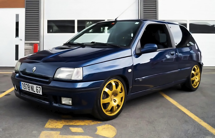 Renault Clio Williams./ Фото: pinterest.com Renault Clio Williams./ Фото: pinterest.com