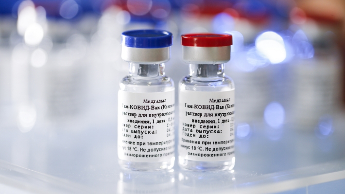 Доктор Мясников поставил точку в спорах о наличии коронавируса в вакцинах