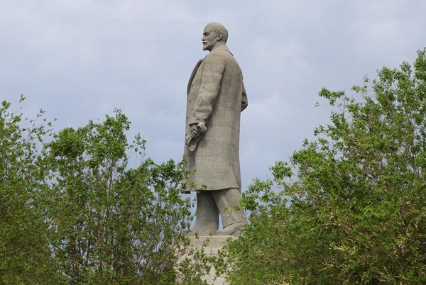 1. Владимир Ленин ленин, памятник, память, пушкин, россия, топ