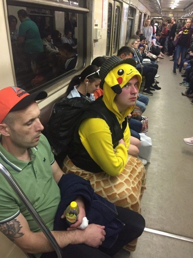 Самые странные пассажиры подземки смешные картинки,фото-приколы,юмор