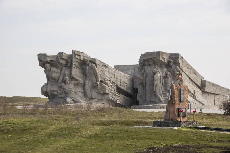 Крымские удивления. Не наш... подход Крымские удивления. Не наш... подход история,россия