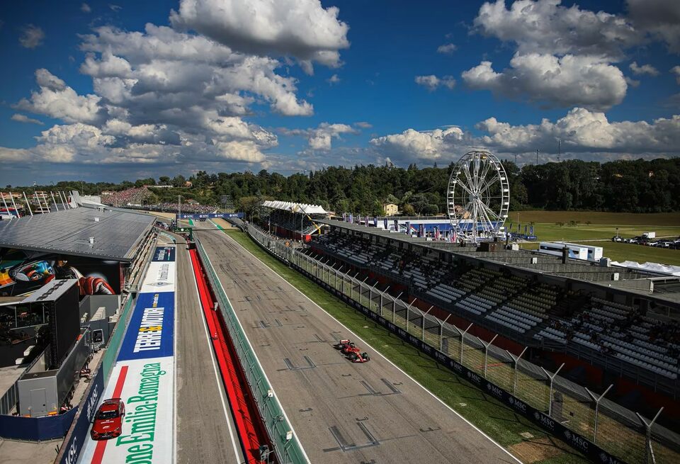 Трансляция третьей тренировки Гран При Эмилии-Романьи Формулы 1