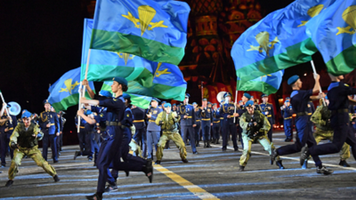 "ПОСТЫДНАЯ ИСТОРИЯ": ХИНШТЕЙН ВОЗМУЩЁН ПРЕСЛЕДОВАНИЕМ ВЕТЕРАНА ВДВ В ЕКАТЕРИНБУРГЕ