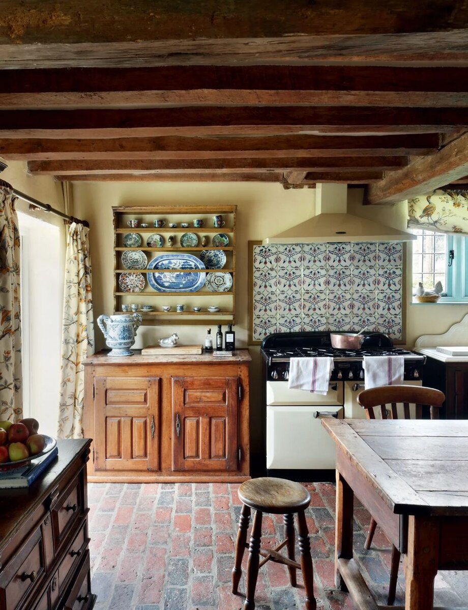 Вот это жизнь: женщина купила дом 16 века — смотрите, как он выглядит внутри идеи для дома,интерьер и дизайн