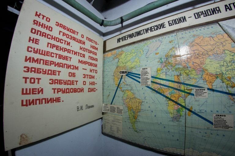 Нетронутый советский секретный бункер Нетронутый советский секретный бункер