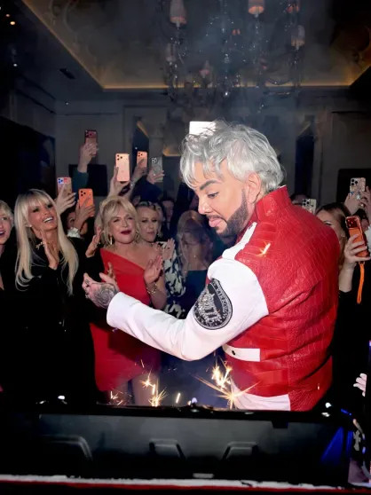 Торт с надписью 