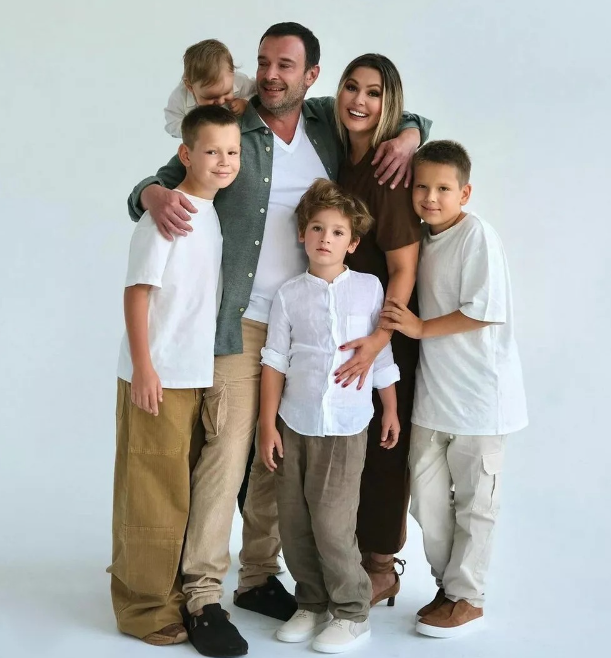 Мария Кожевникова до сих пор не расписана с мужем и отцом своих детей: звезда «Универа» дала откровенное интервью Кожевникова, Мария, Марии, интервью, рассказала, больше, всего, совсем, никогда, отметила, внутри, надеть, которые, Актриса, когда, паспорте, штамп, мечтает, отношений, таким