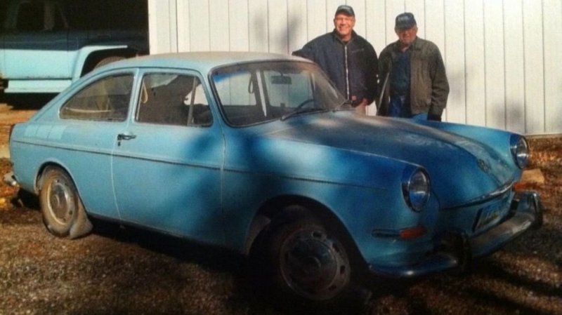 Американец выкупил и восстановил отцовский Volkswagen Type 3  1967 года автомобиль, Volkswagen, Линна, Автомобиль, владелец, реставрацию, использовали, гнить, исключительно, После, работы, Пфеннинг, тысяч, пытался, выкупить, продать, объем, рабочий, увеличив, мотор