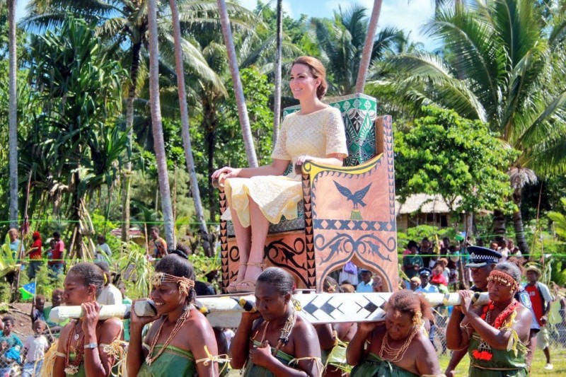 Will and Kate Visit Tuvulu 2012.jpg