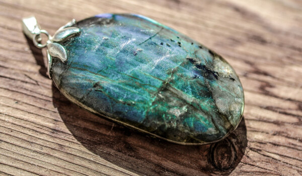 Камни для Рыб