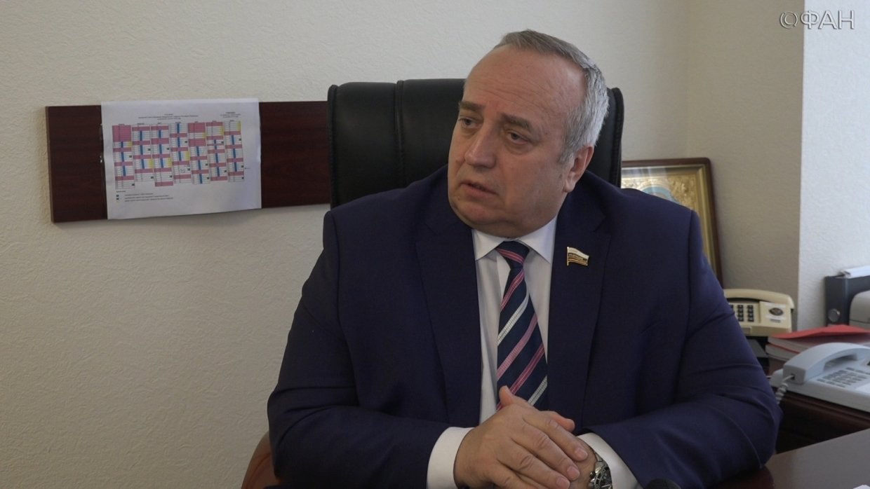 Клинцевич раскритиковал требование Зеленского усилить активность ВСУ в Донбассе